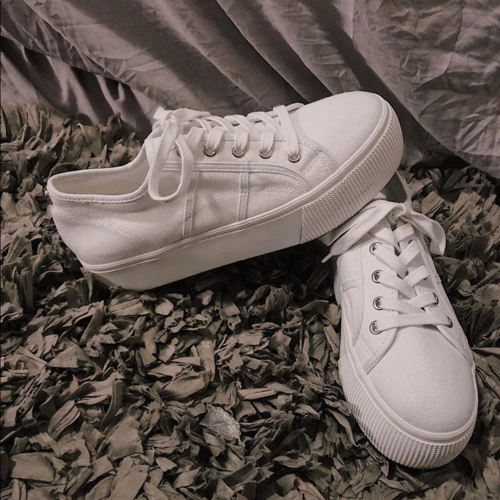 Steve Madden Platform Sneakers